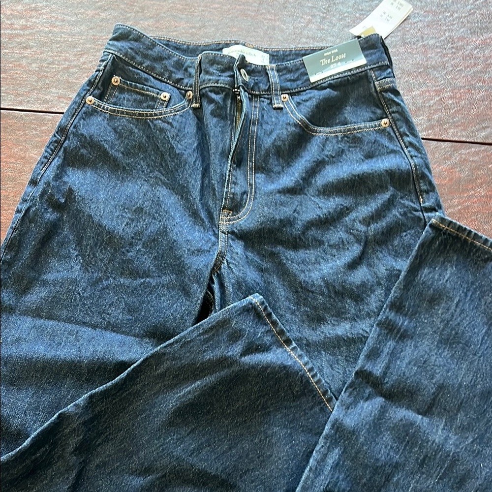Abercrombie & Fitch Curve Love Medium Wash “The Loose” High Rise Jean